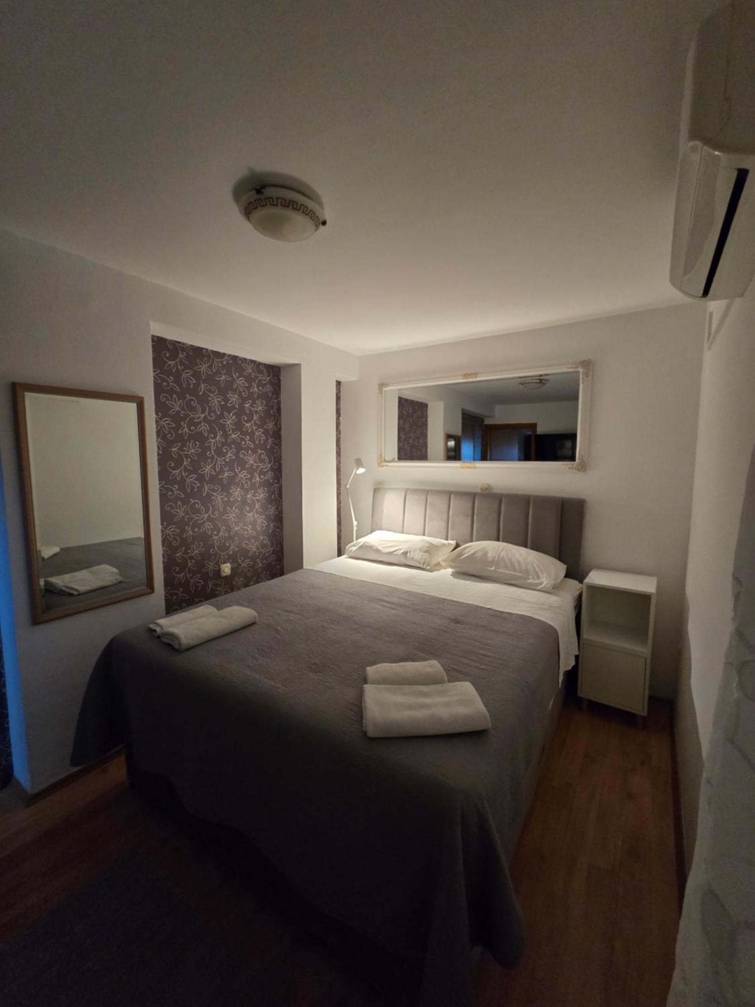 Guest Accomodation Žura Skradin Esterno foto
